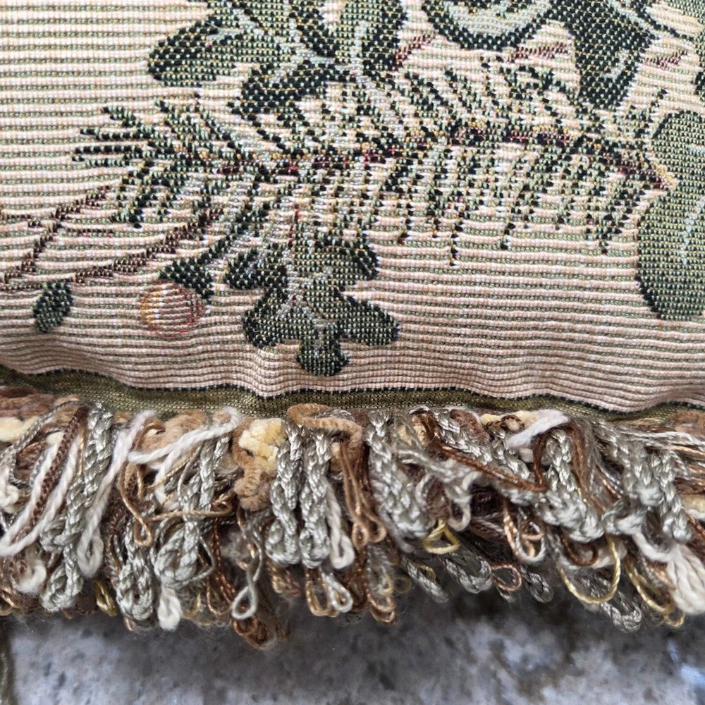 Vintage Charlotte Home Furnishings The Hare I French Tapestry Rabbit Pillow Trim